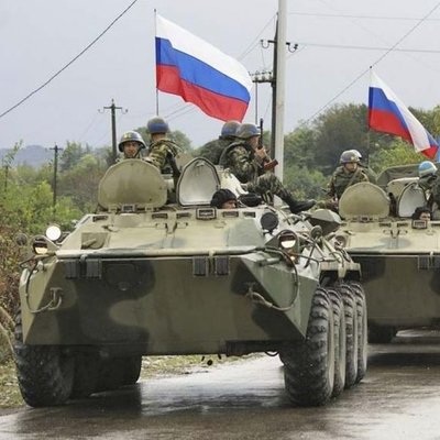 Times: Россия собирает у границ Украины две новые ударные группы