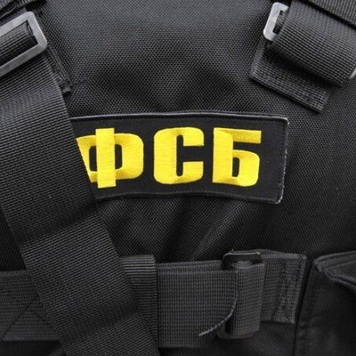 ФСБ задержала на админгранице с Крымом двух правозащитников