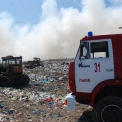За 5-7 дней Львов обещают полностью очистить от мусора