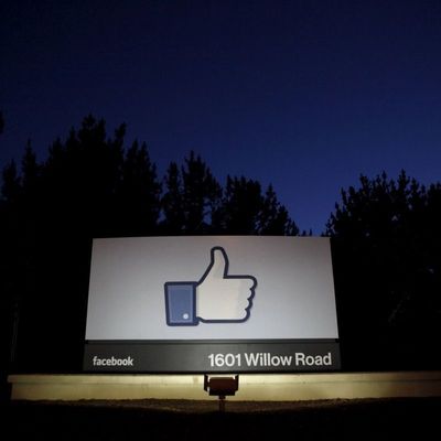 Суд в Швейцарии впервые вынес обвинительный приговор за лайк в Facebook