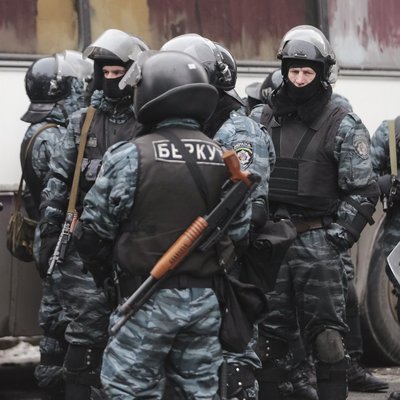 Суд задержал экс-беркутовца Лободу без права залога