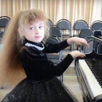 Украинка покорила Канны или триумф 7-летней девочки (фото)