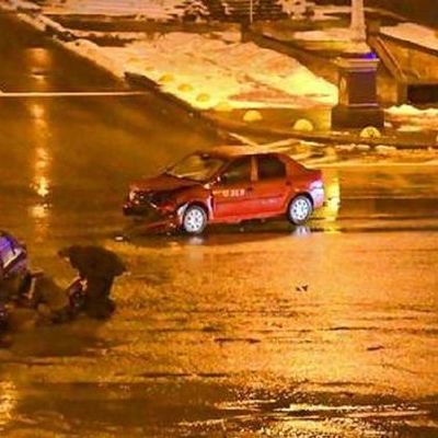 В Киеве такси Uber угодило в аварию из-за ошибки навигатора (фото)