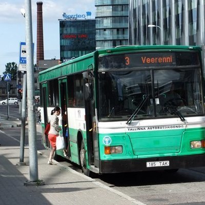 В Эстонии общественный транспорт сделали бесплатным