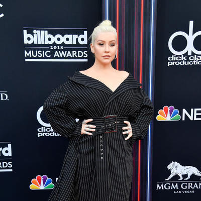 Поклонники раскритиковали наряд Агилеры для Billboard Music Awards